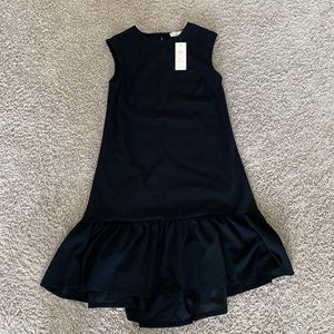 Queen Bee maternity size 8 black dress, NWT, never worn (size maternity S)